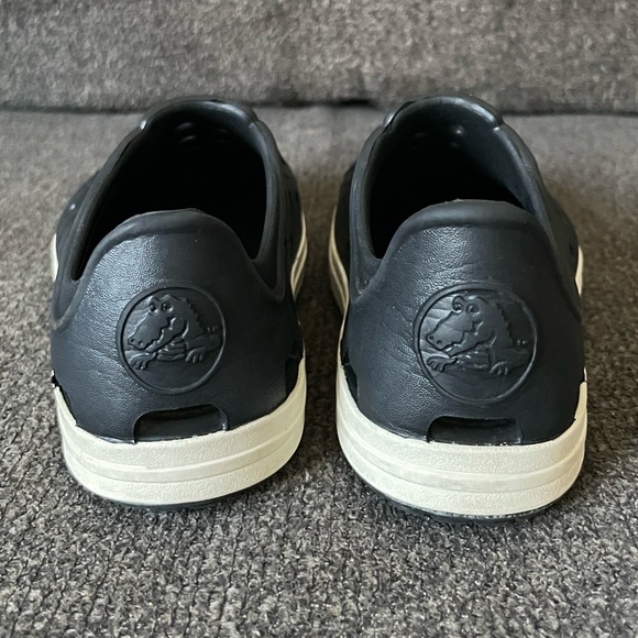 Black Crocs Toddler Size 8 waterproof sneakers - Picture 3 of 4